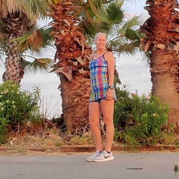 Meet your Posher, Posh - Picture 1 of 1